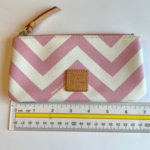 Dooney & Bourke small zip case